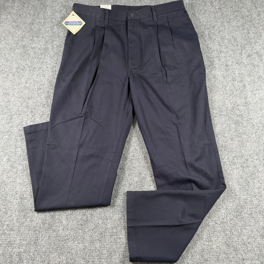 Wrangler Riata Pants Mens 36x32 Navy Blue Relaxed Fit Pleated Wrinkle Resistant